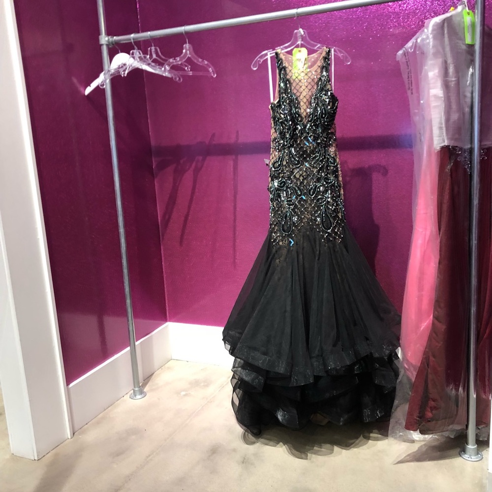 Prom Dress - Picture 3 of 3